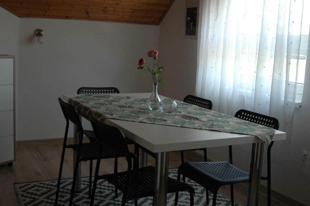 Апартаменты Apartman Timea Дунайска-Стреда Экстерьер фото